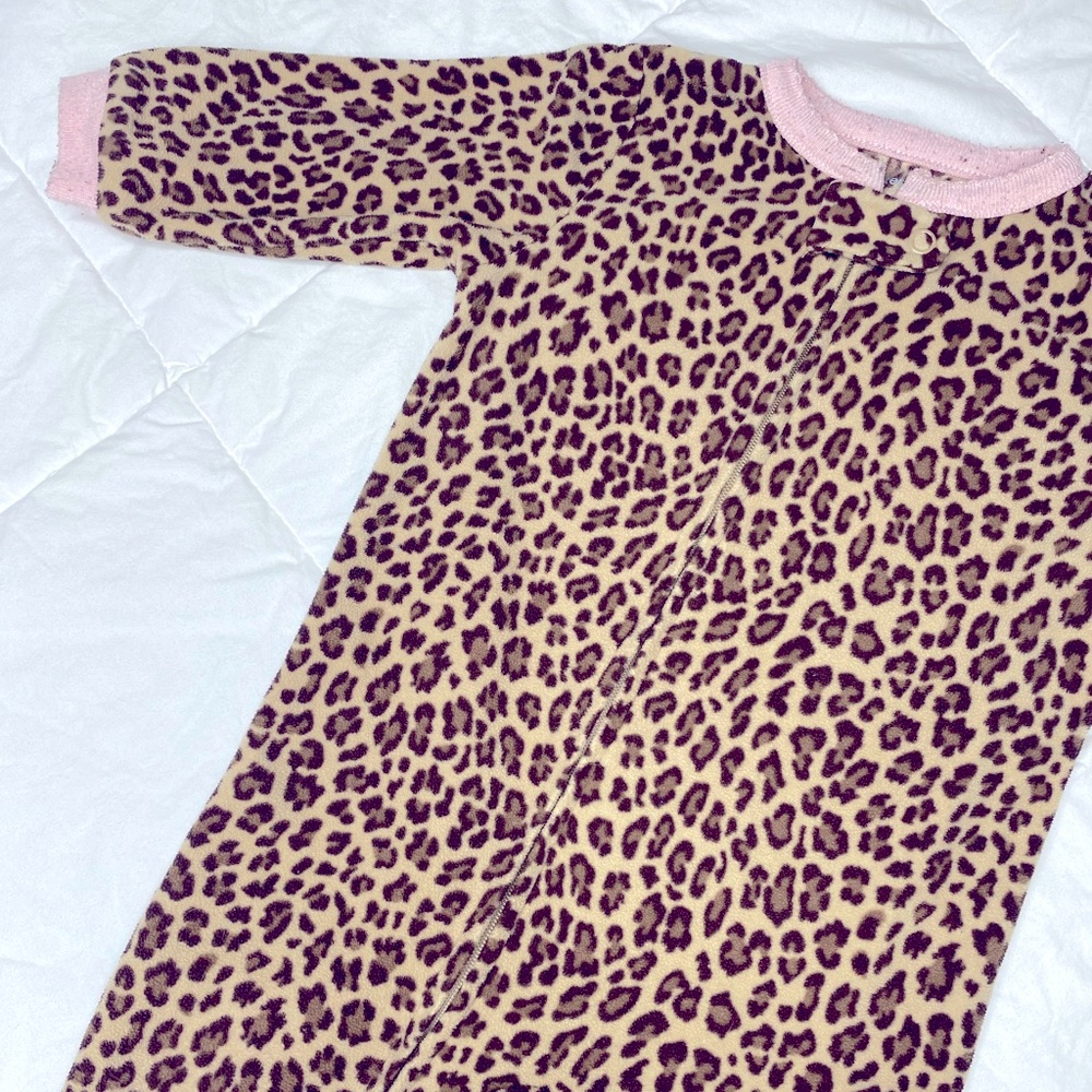 Cheetah Sleeper